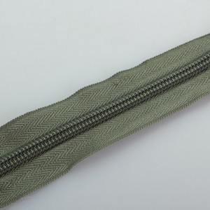 ������ �8 327 black olive ��� Heng 20.5